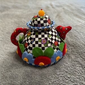 Vintage 2001 Collectible Mary Engelbreit Teapot Pin Cushion